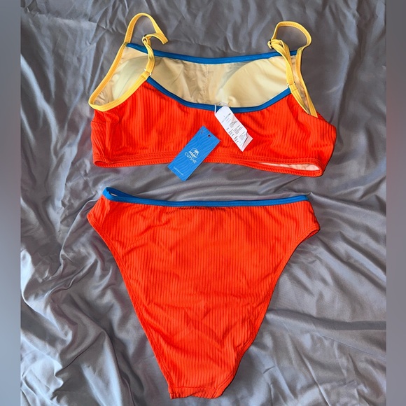 Cupshe Algeria bikini- orange- NWT- large top & medium bottom - Picture 3 of 5